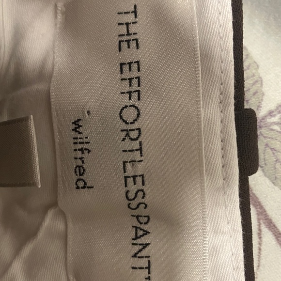 Aritzia Effortless Pant in Rich Mocha Brown - Picture 7 of 7